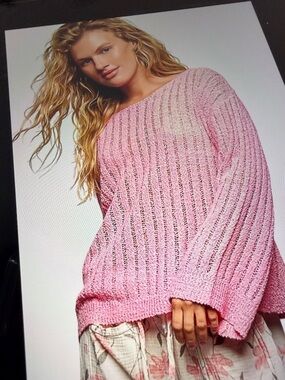 ❤️Hello Gorgeous! POL Round Neck Long Sleeve Open Weave Sweater- Barbie Pink